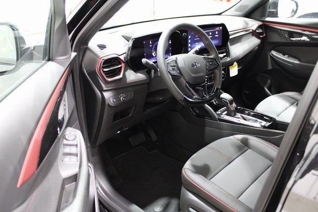 New 2026 Chevrolet TrailBlazer RS w/ Convenience Package image 2