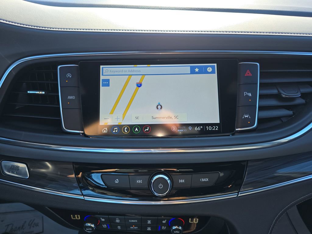 Used 2024 Buick Enclave Premium image 27