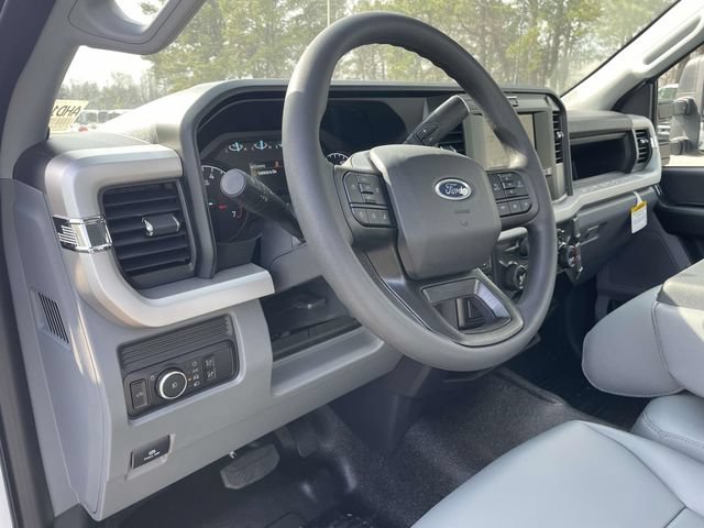 New 2026 Ford F350 XL w/ XL Driver Assist Package RWD image 15