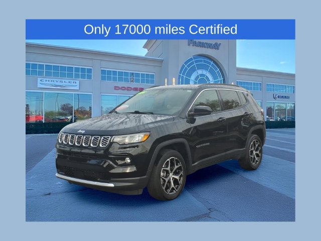 Certified 2024 Jeep Compass Limited AWD/4WD image 1