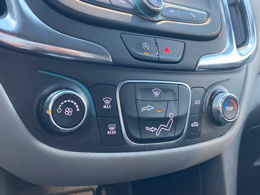 Used 2024 Chevrolet Equinox LS FWD image 21