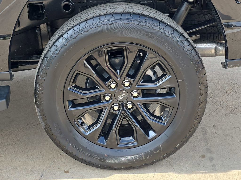 New 2026 Ford F150 Lariat w/ Equipment Group 502A High image 36