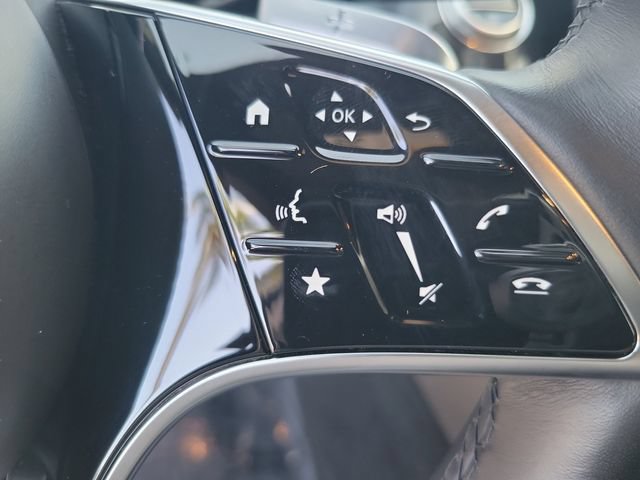 Used 2022 Mercedes-Benz S 580 4MATIC Sedan w/ AMG Line Package image 28
