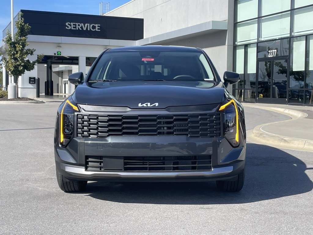 New 2026 Kia Sportage LX image 2