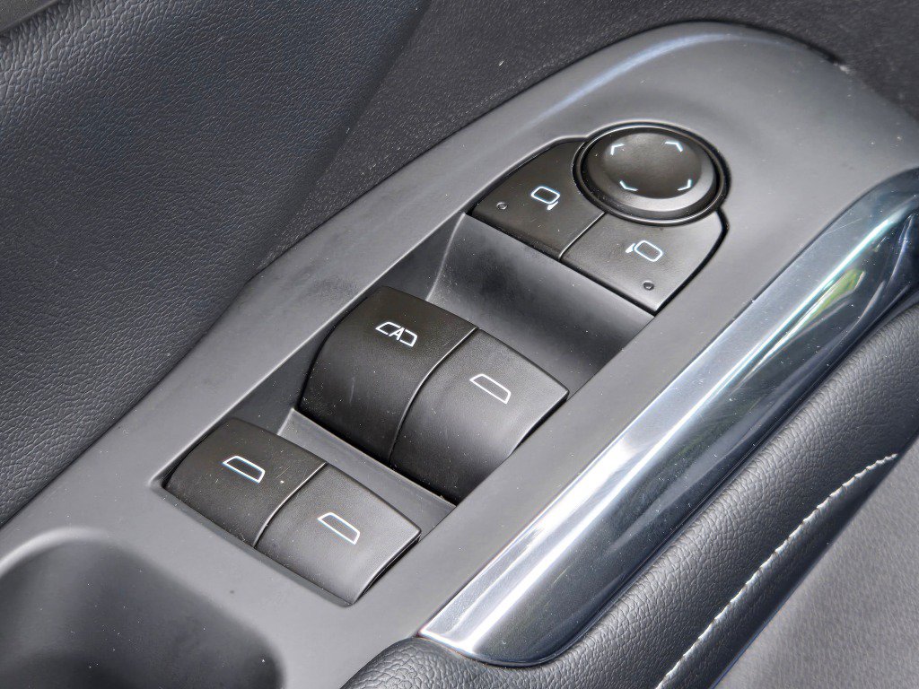 Certified 2026 Chevrolet Traverse LT AWD/4WD image 21