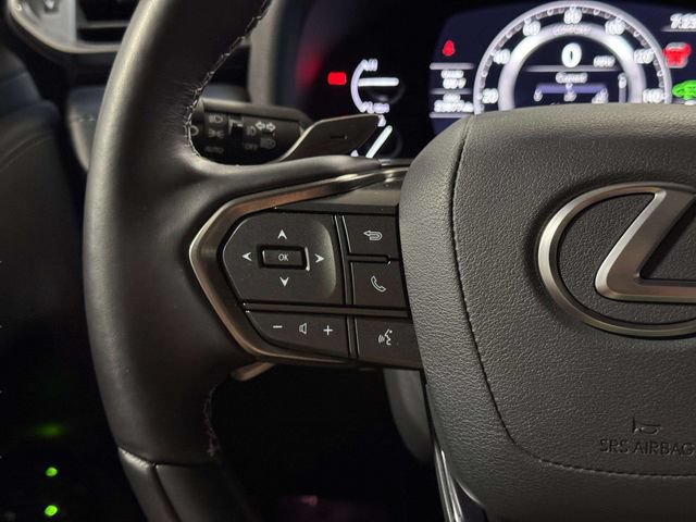 Used 2024 Lexus LX 600 4WD w/ Appearance Package image 17