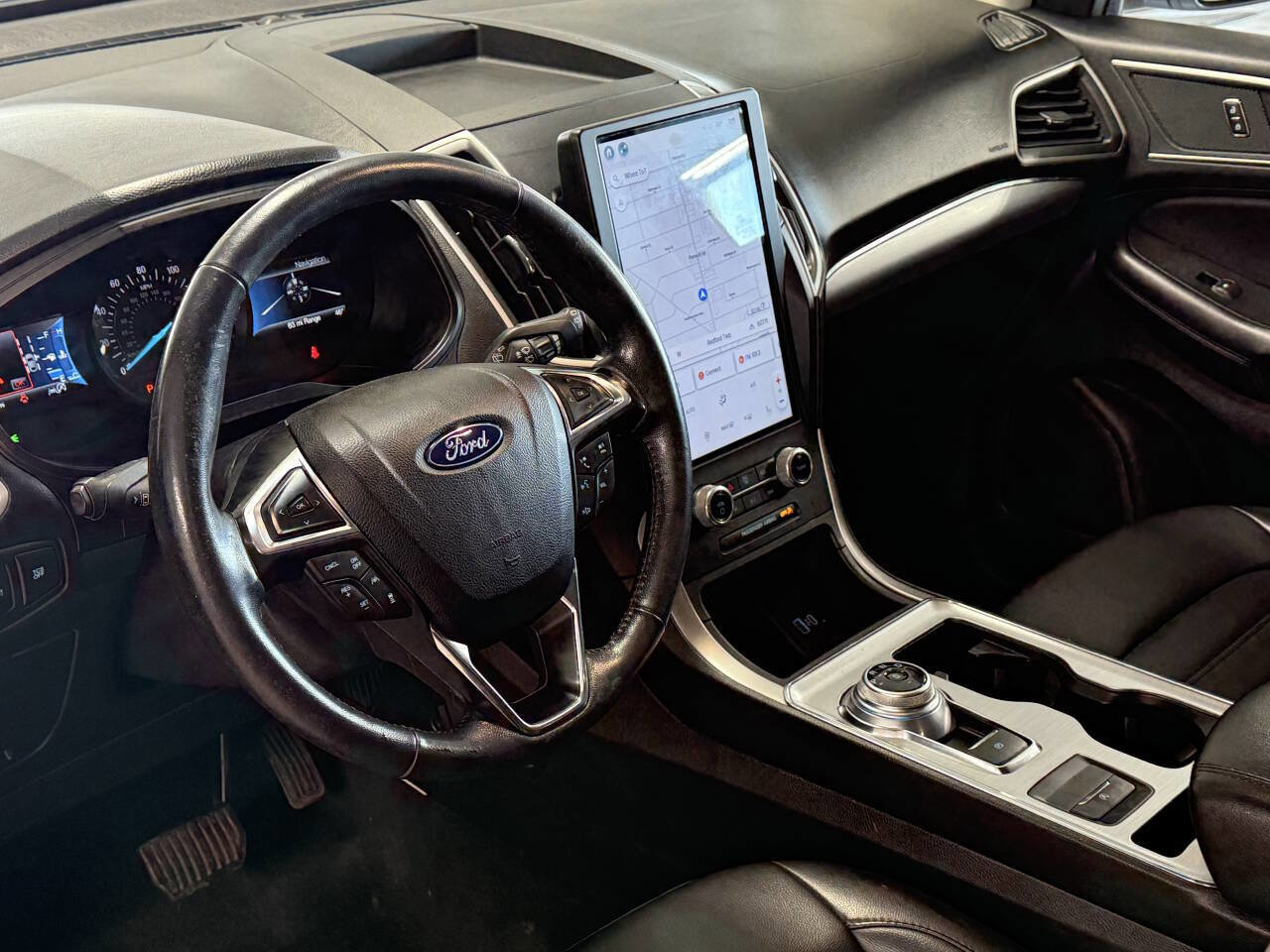 Used 2022 Ford Edge SEL image 8