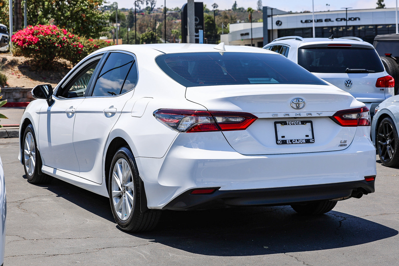 Used 2024 Toyota Camry LE w/ Cold Weather Package AWD/4WD image 6