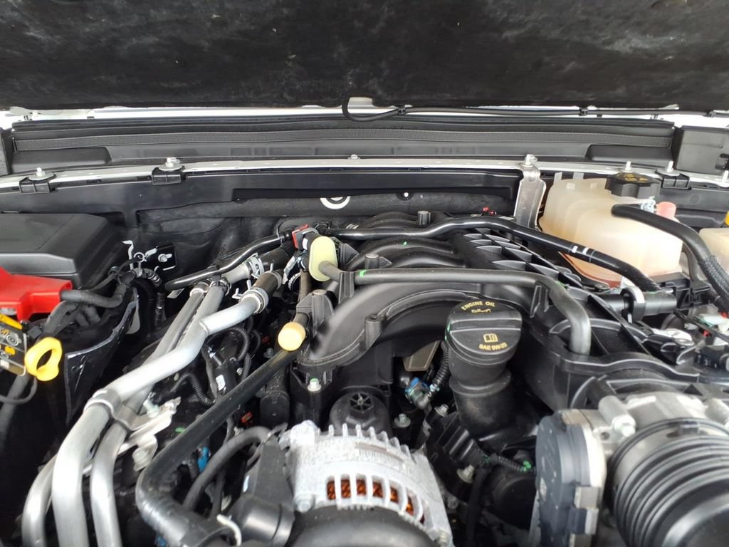 Used 2022 Jeep Gladiator Sport AWD/4WD image 25