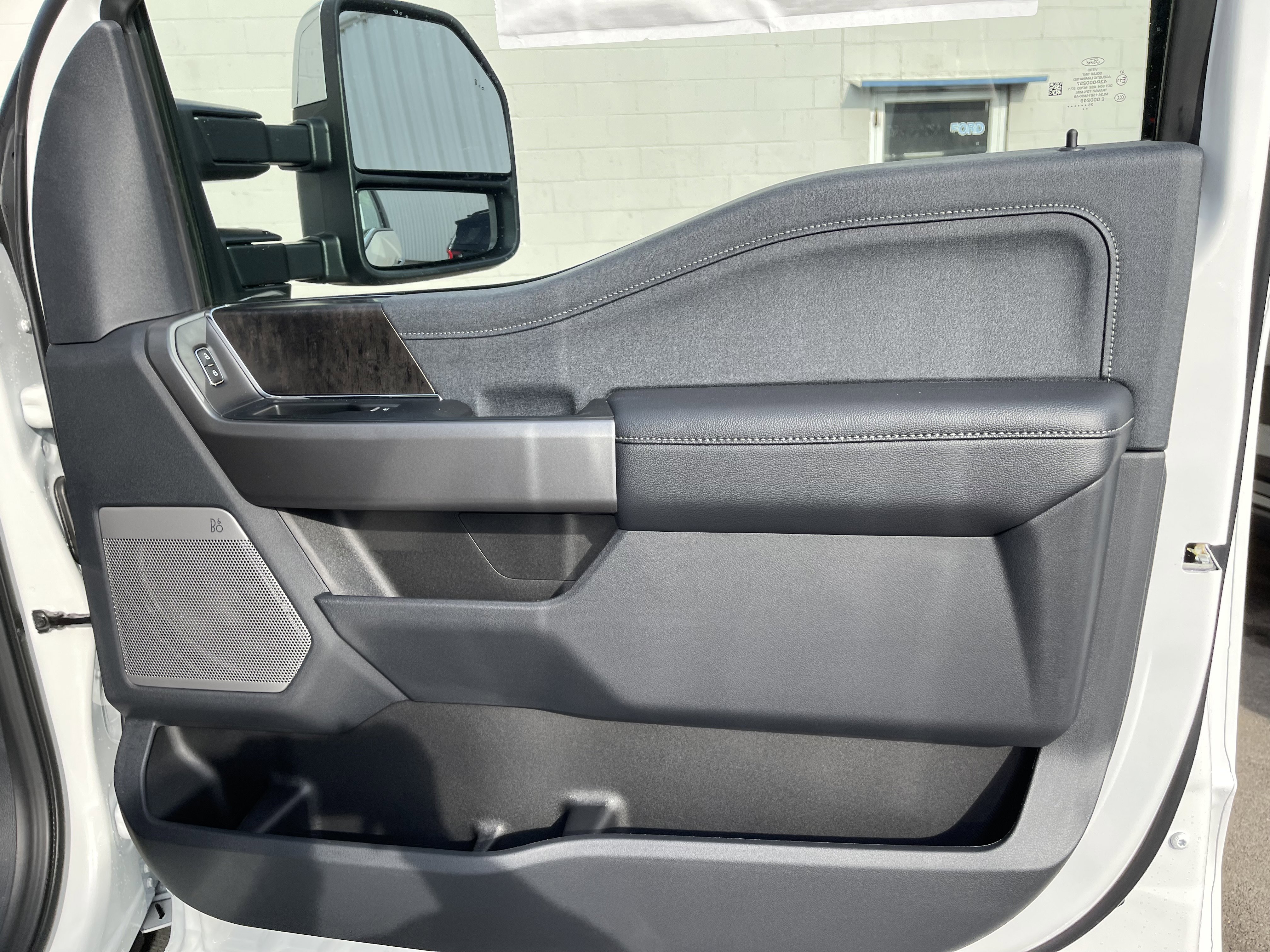 New 2026 Ford F350 Lariat image 33