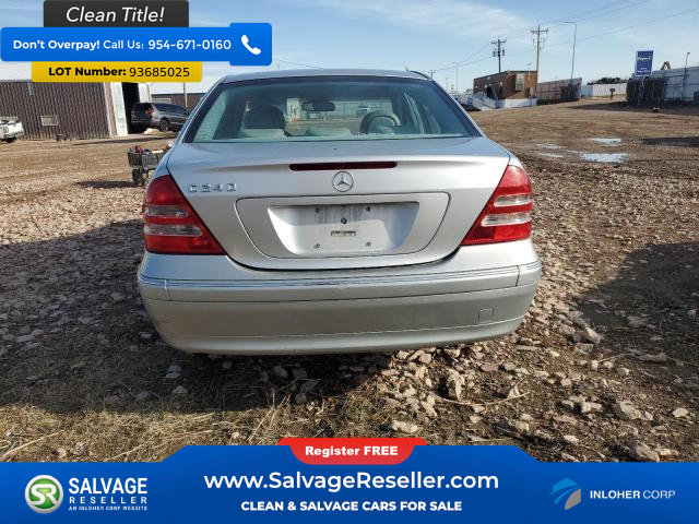 Used 2004 Mercedes-Benz C 240 Sedan image 8
