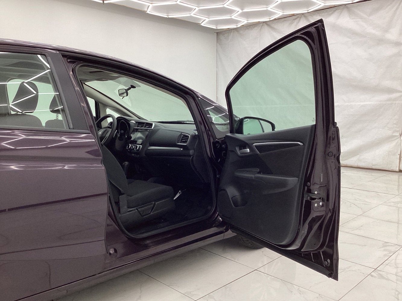 Used 2015 Honda Fit EX image 17