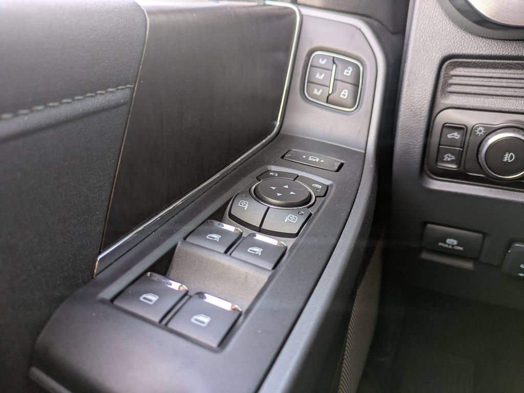 New 2026 Ford F250 Lariat w/ Black Appearance Package AWD/4WD image 26
