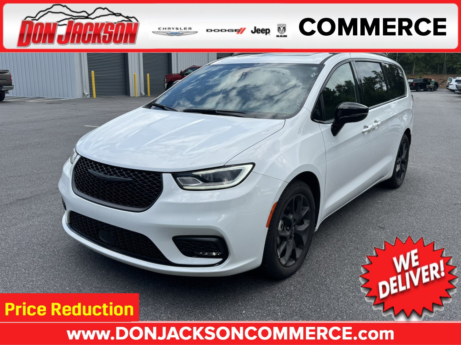 Used 2025 Chrysler Pacifica Limited