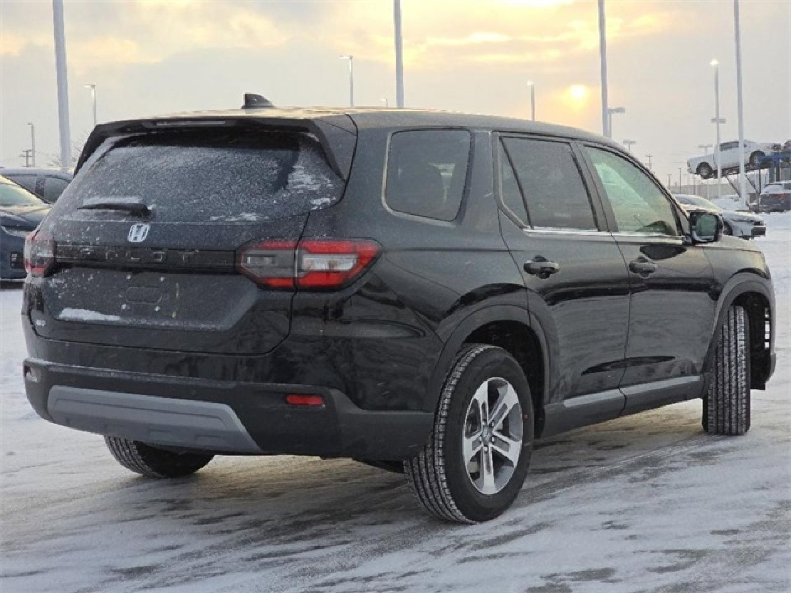 New 2025 Honda Pilot EX-L image 10