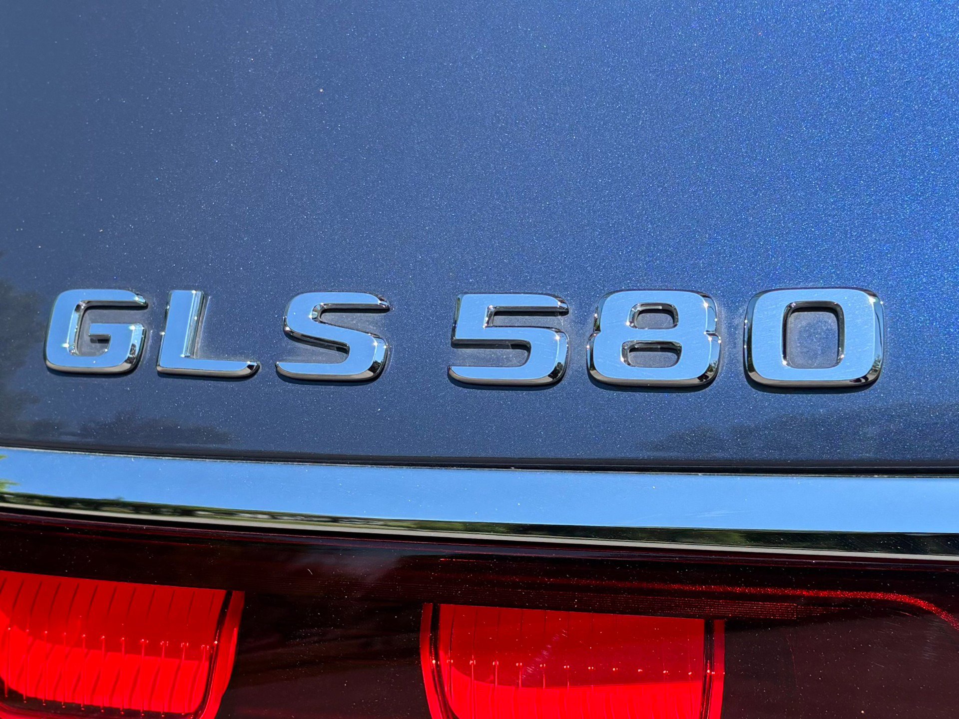 Used 2024 Mercedes-Benz GLS 580 4MATIC image 56