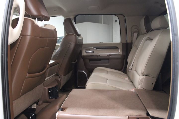 Used 2022 RAM 3500 Laramie image 19