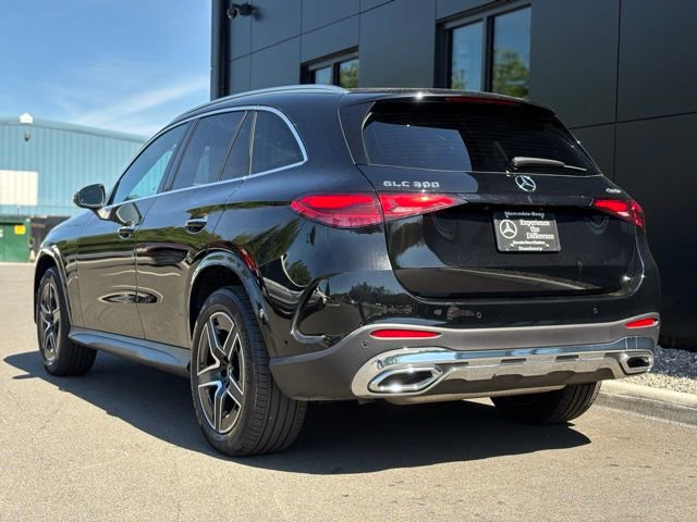 Used 2026 Mercedes-Benz GLC 300 4MATIC image 5