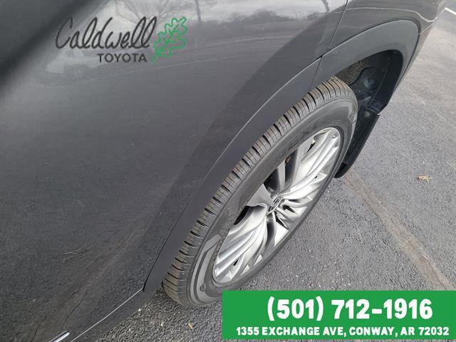 Certified 2021 Toyota Highlander Platinum image 9