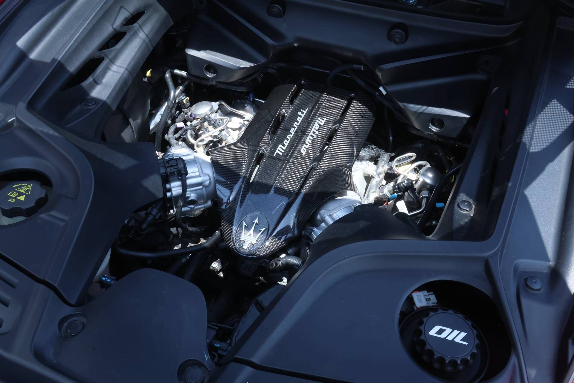 Used 2022 Maserati MC20 Coupe RWD image 18