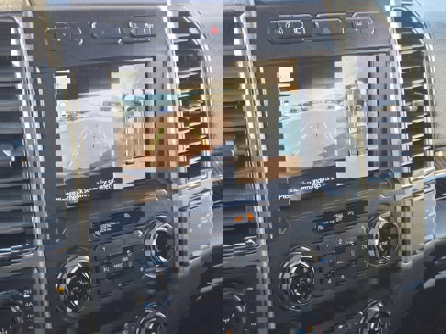 Used 2019 Ford F150 Raptor w/ Equipment Group 802A Luxury image 27