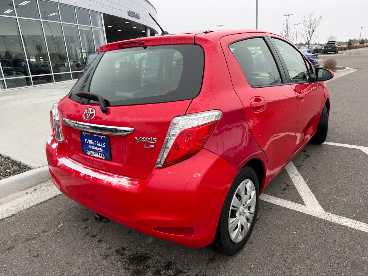 Used 2013 Toyota Yaris LE image 8