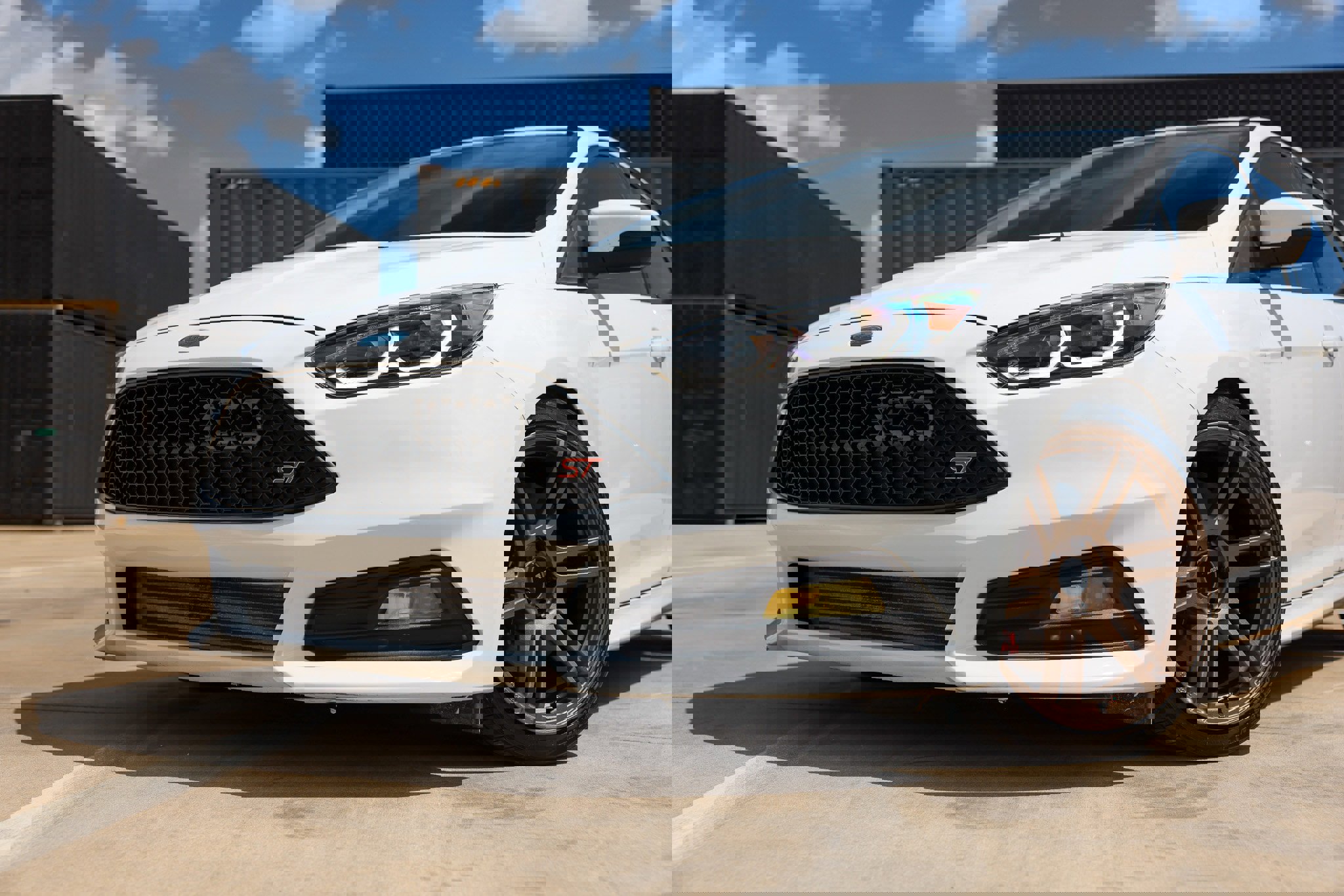 Used 2017 Ford Focus ST image 38