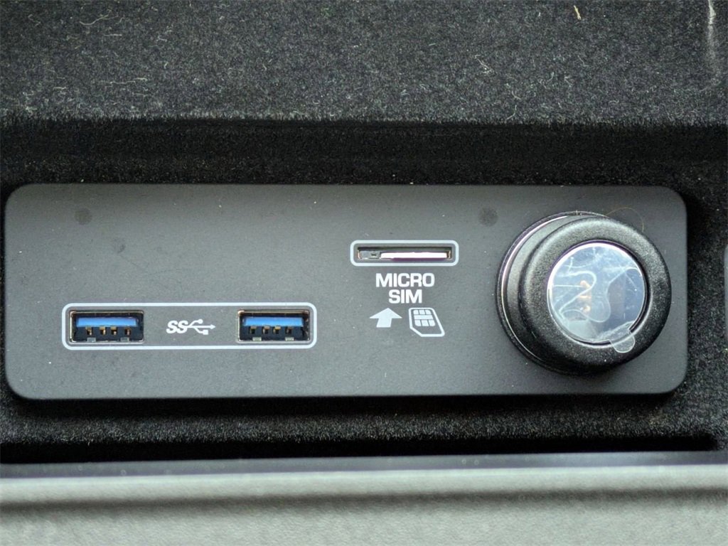 Used 2022 Land Rover Range Rover Sport HST image 31