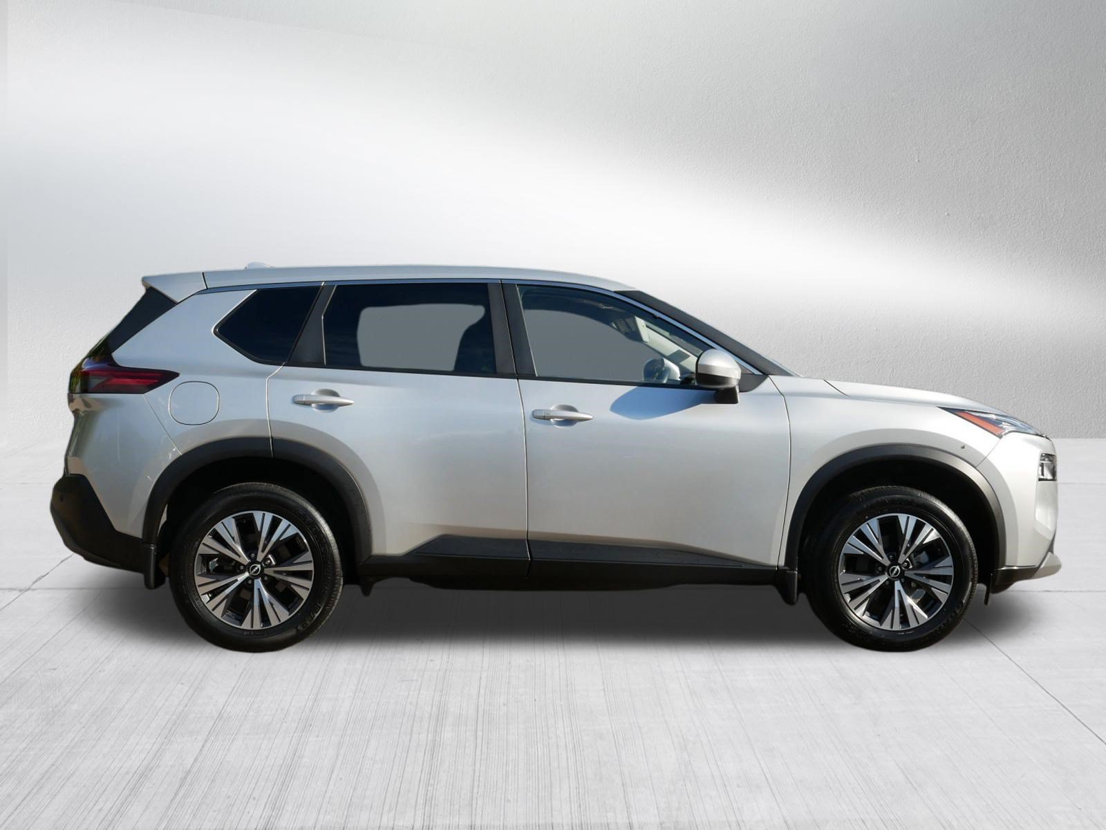 Certified 2023 Nissan Rogue SV AWD/4WD image 8