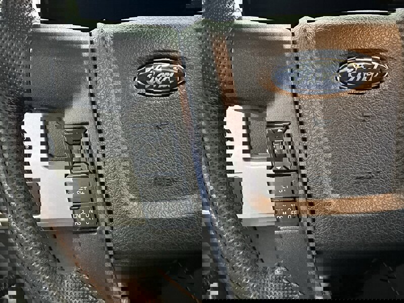 Used 2014 Ford F150 Raptor w/ Equipment Group 801A Luxury image 31