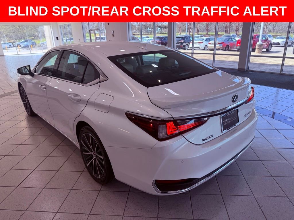 Certified 2024 Lexus ES 300h w/ Premium Package image 6