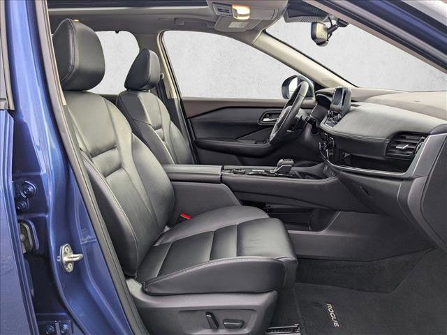Used 2023 Nissan Rogue SL w/ SL Premium Package image 23