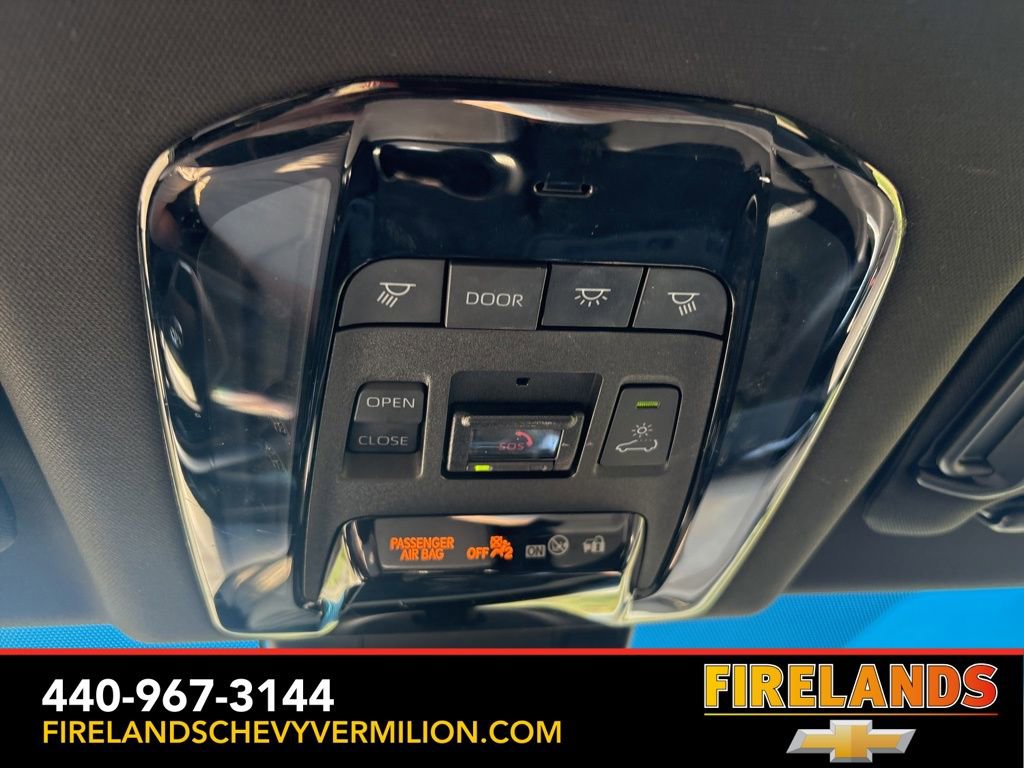 Used 2024 Toyota Venza Nightshade AWD/4WD image 28