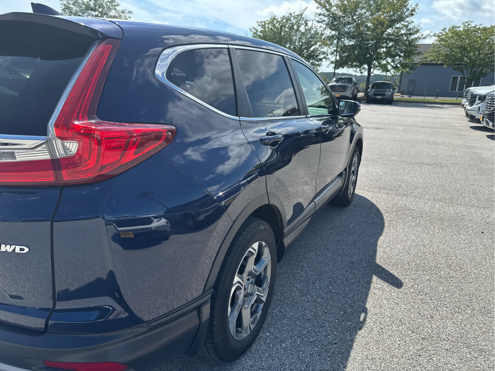 Used 2017 Honda CR-V EX-L image 5