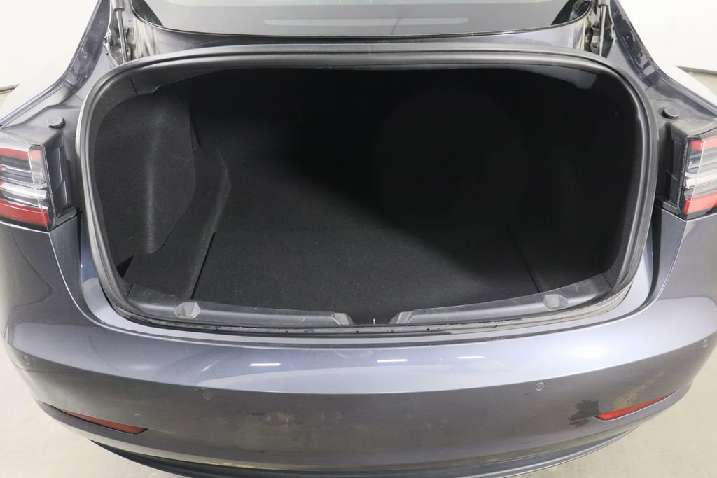 Used 2018 Tesla Model 3 Long Range image 15