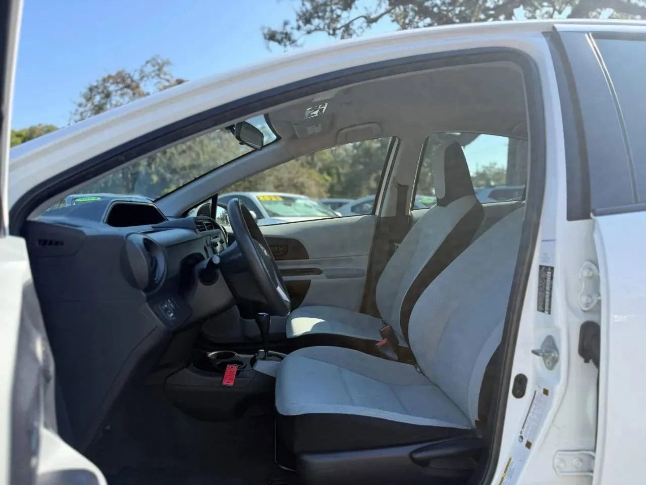 Used 2012 Toyota Prius C One FWD image 13