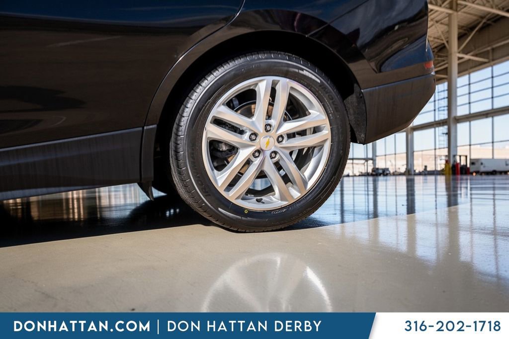 Used 2018 Chevrolet Equinox Premier image 42