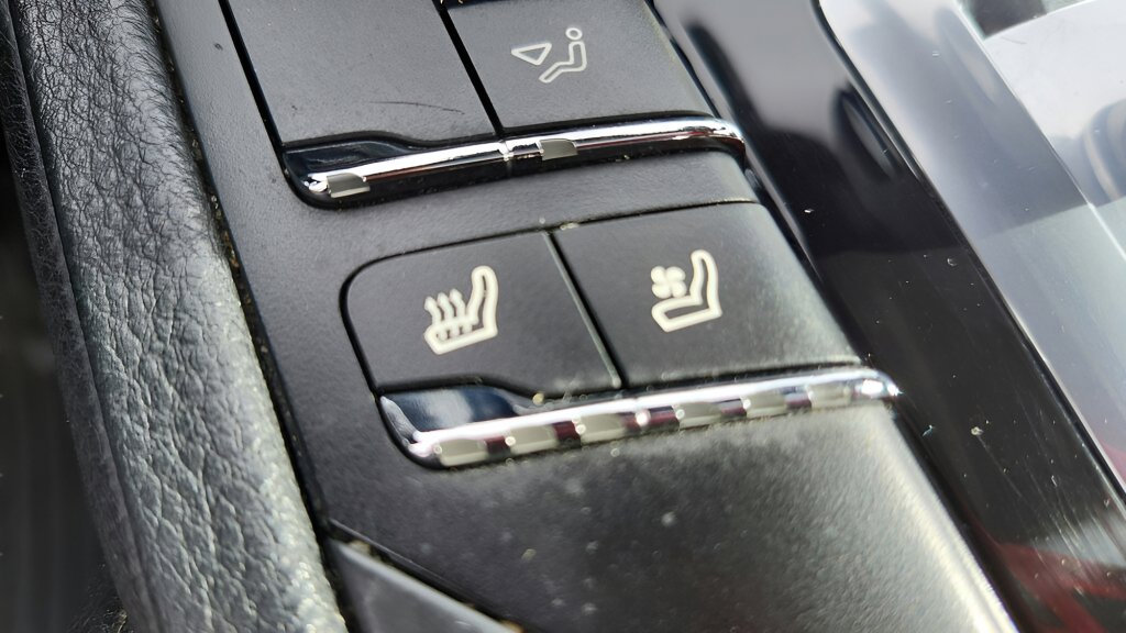 Used 2013 Porsche Cayenne Diesel image 24