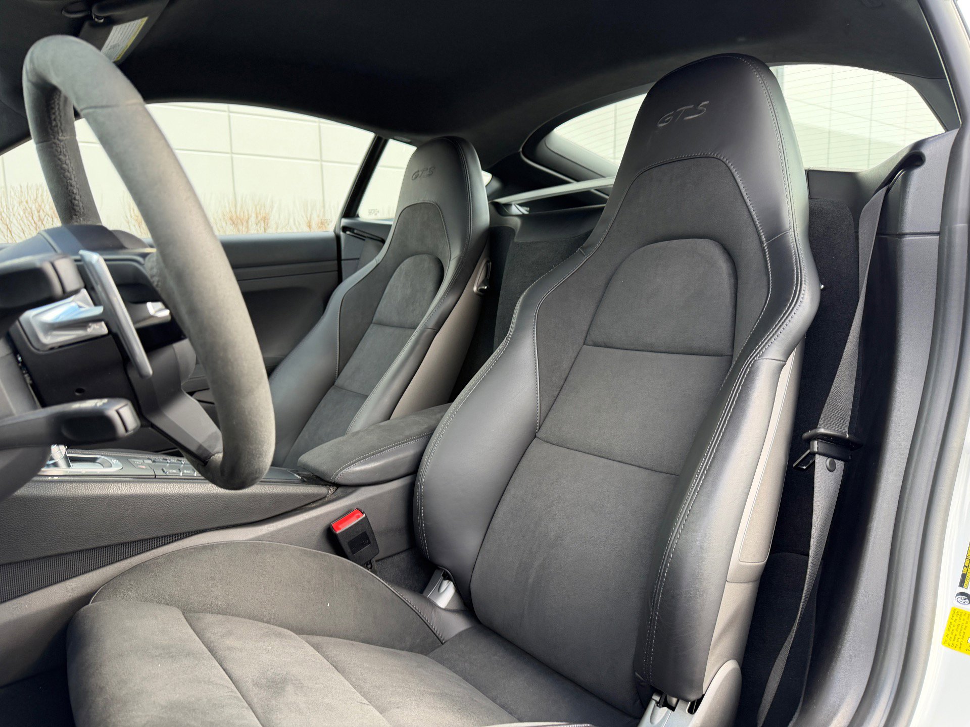 Used 2022 Porsche 718 Cayman GTS image 35