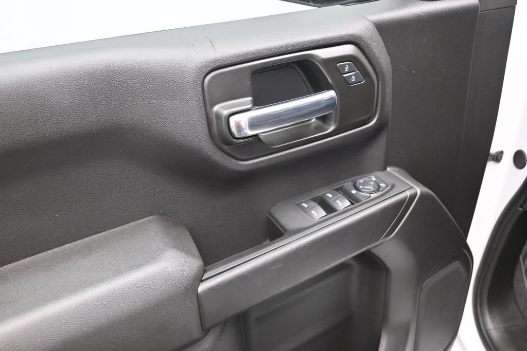 Used 2024 Chevrolet Silverado 1500 Custom RWD image 11