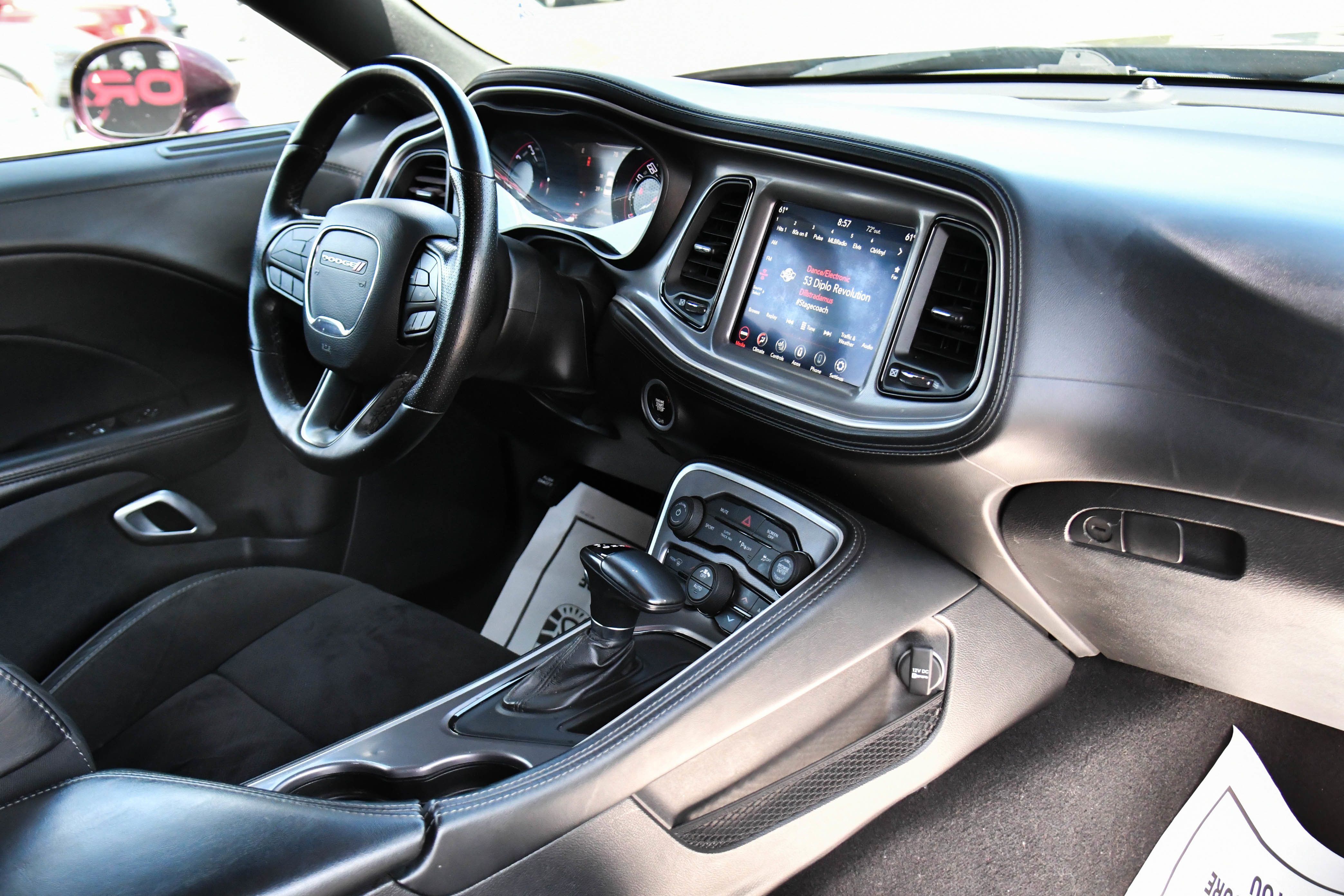Used 2022 Dodge Challenger R/T w/ Plus Package RWD image 38
