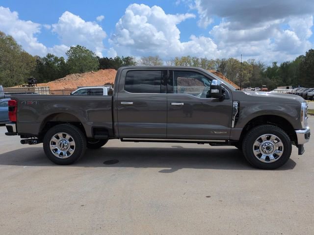 New 2026 Ford F250 Lariat image 3