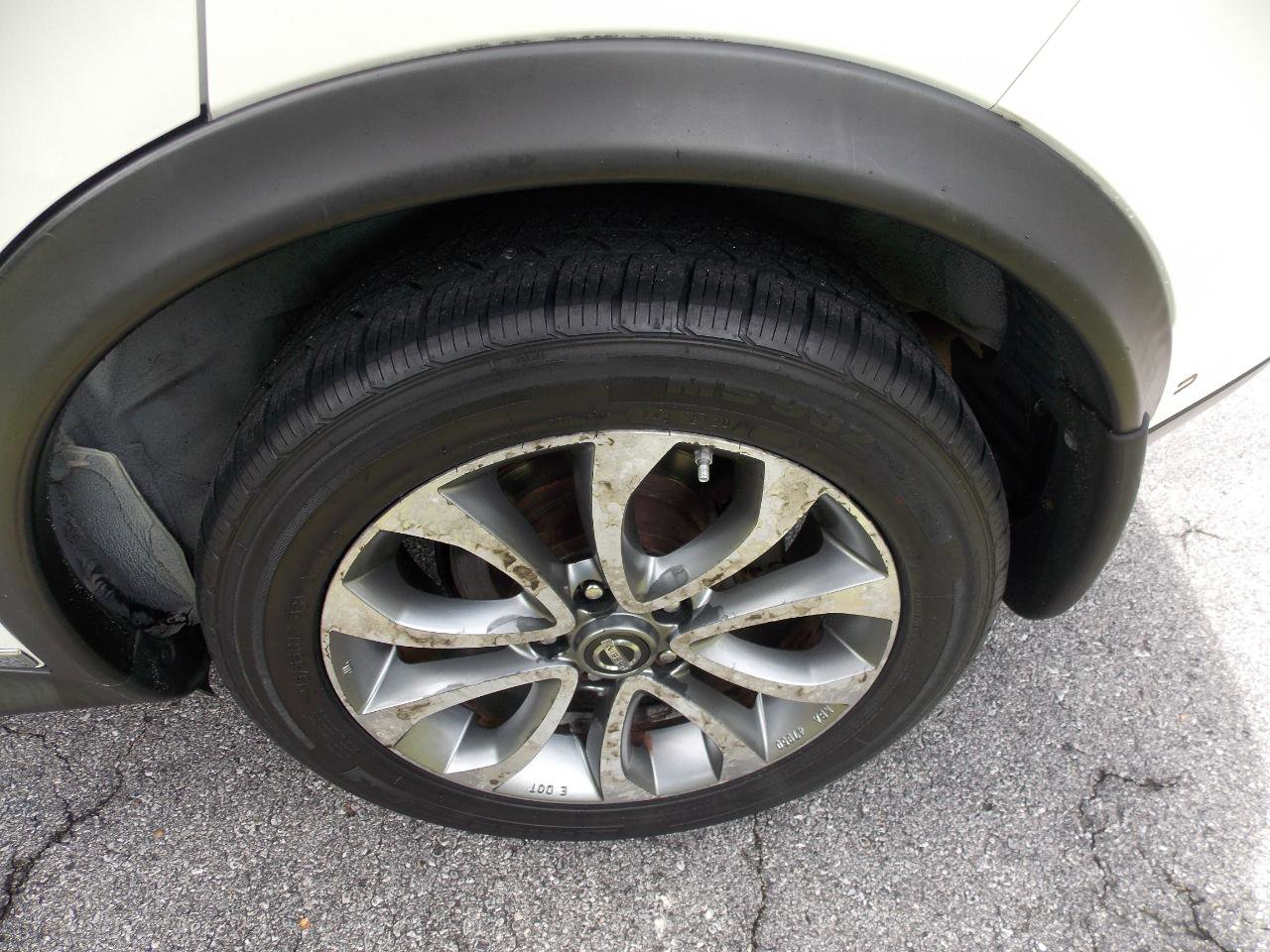 Used 2012 Nissan Juke SL w/ Sport Pkg image 28