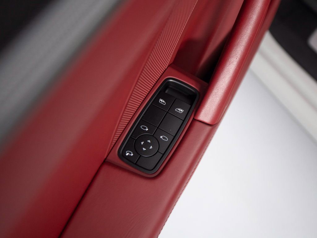 Certified 2022 Porsche 911 Targa 4S image 20