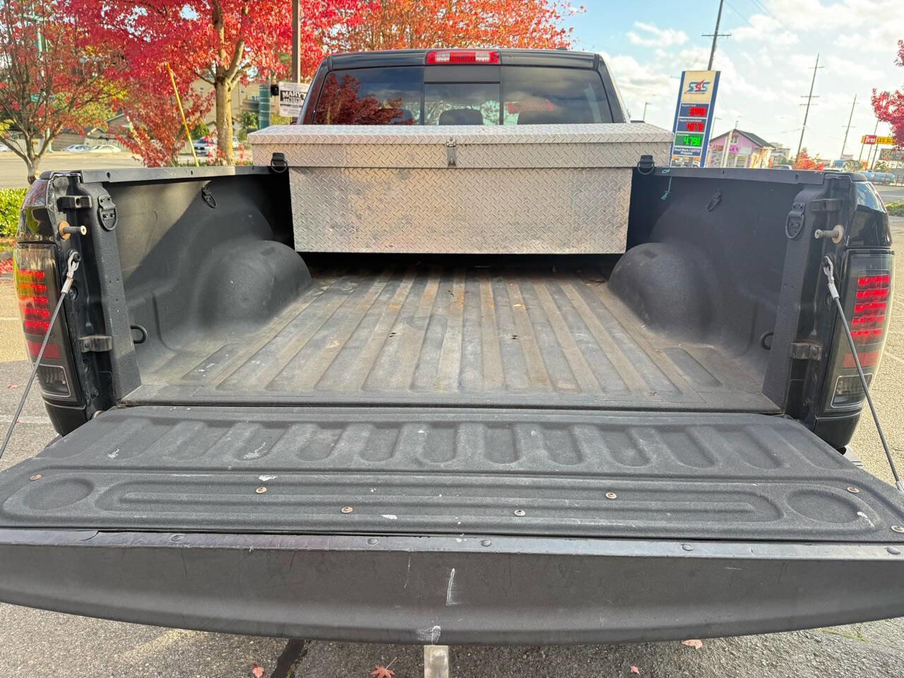 Used 2010 Dodge Ram 2500 Truck SLT w/ Luxury Group image 11