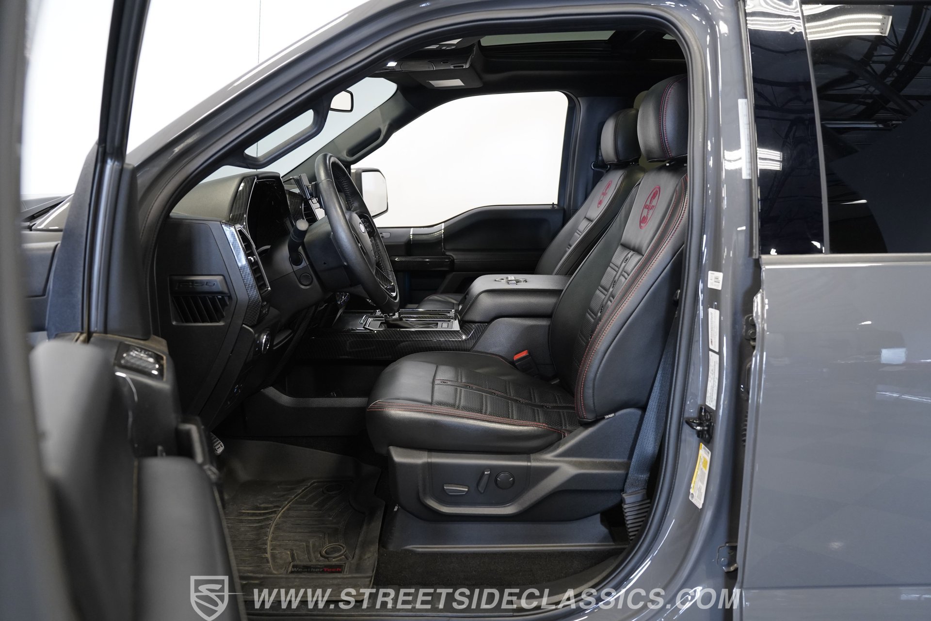 Used 2020 Ford F150 Lariat w/ Equipment Group 502A Luxury image 3