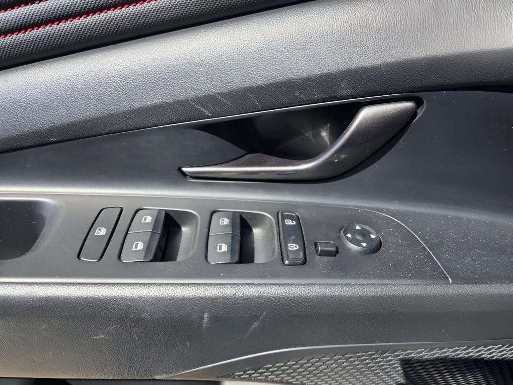 Used 2022 Hyundai Elantra N Line image 14