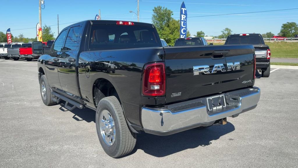 Used 2025 RAM 2500 Tradesman w/ Chrome Appearance Group AWD/4WD image 5