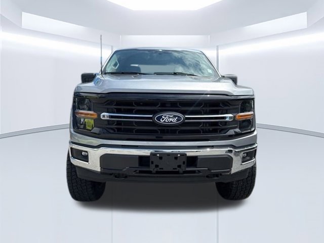 Used 2024 Ford F150 XLT w/ Tow/Haul Package image 9