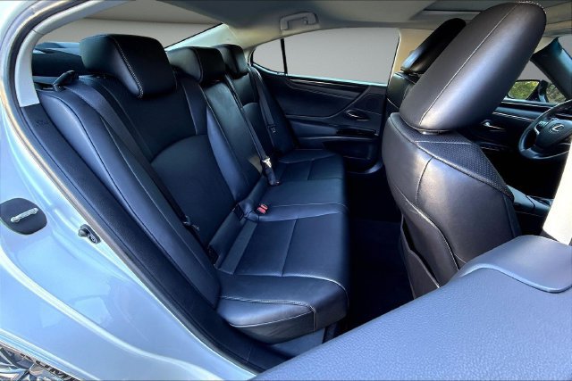 Used 2023 Lexus ES 350 w/ Accessory Package (Z2) FWD image 26